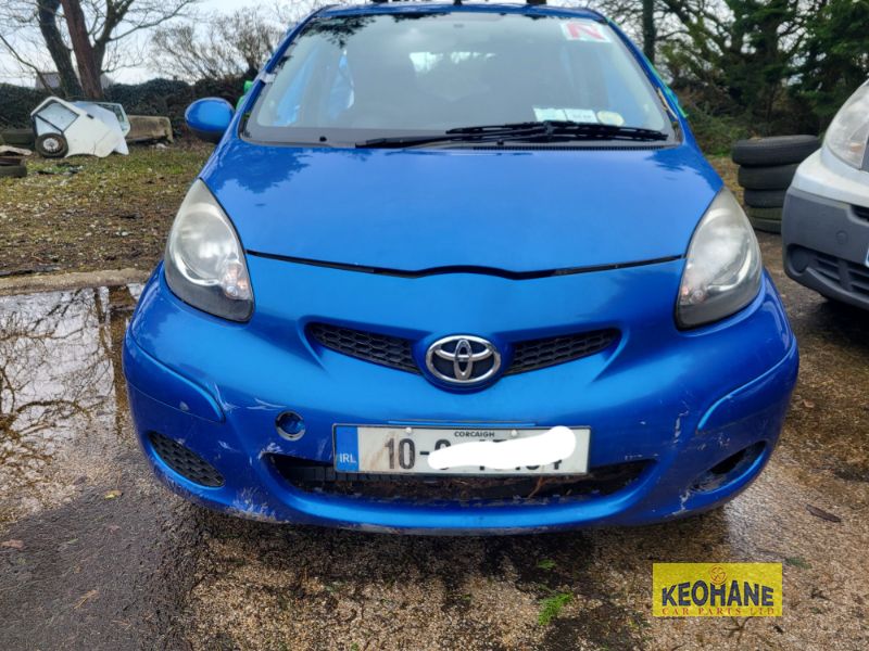 2010 TOYOTA AYGO 1.0 VVT-I BLUE 5DR for breaking