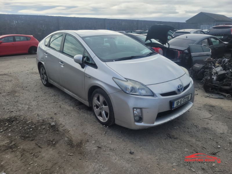 2010 TOYOTA PRIUS 1.8 VVT-I T4 HYBRID 5DR AUTO CVT for breaking