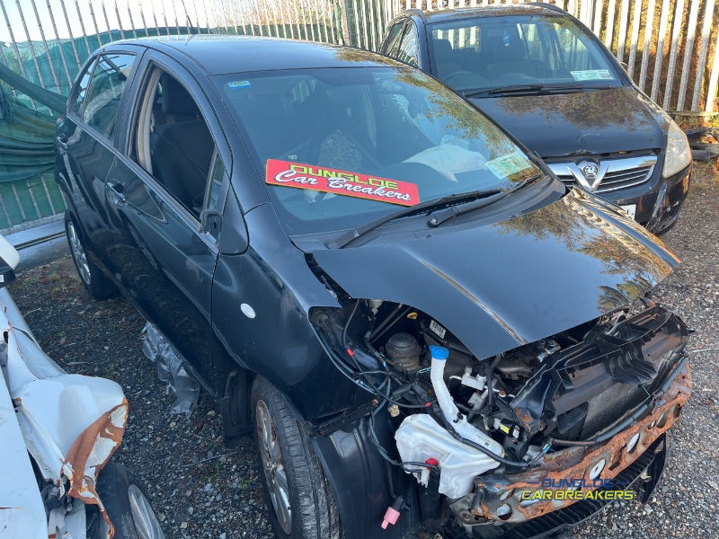 2010 TOYOTA YARIS MC 1.0 LUNA AIR CONDITIONING 5DR for breaking