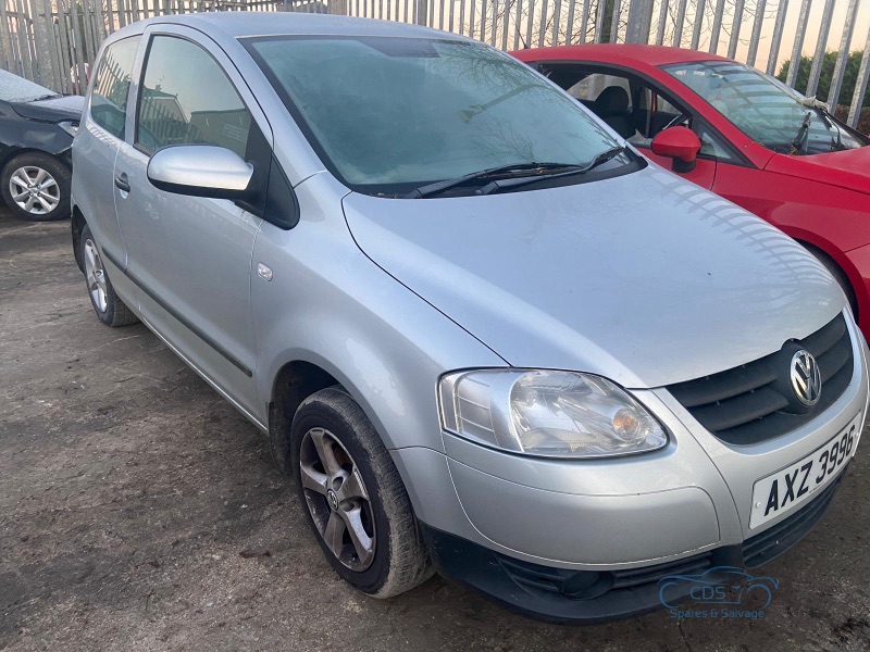 2010 VOLKSWAGEN FOX Urban FOX 55 for breaking