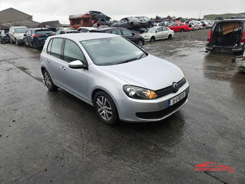 2010 VOLKSWAGEN GOLF 1.6 TDI SE BLUEMOTION 105PS 5DR for breaking