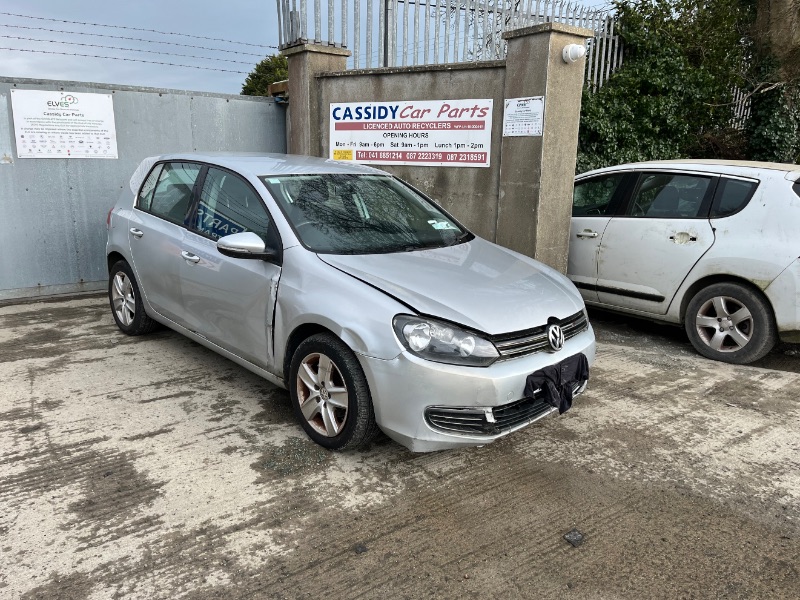 2010 VOLKSWAGEN GOLF CL 1.4 MANUAL 5SPEED 80BHP 5DR for breaking