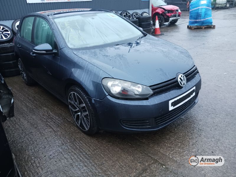 2010 VOLKSWAGEN GOLF S TDI for breaking
