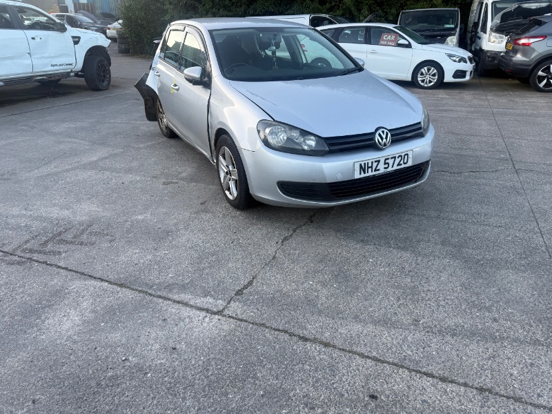 2010 VOLKSWAGEN GOLF S TDI for breaking