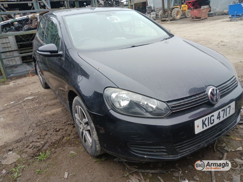 2010 VOLKSWAGEN GOLF SE TDI for breaking