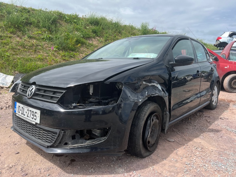 2010 VOLKSWAGEN POLO TRENDLINE 1.2 MANUAL 5SPEED 5DR 60 BHP 60BHP for breaking