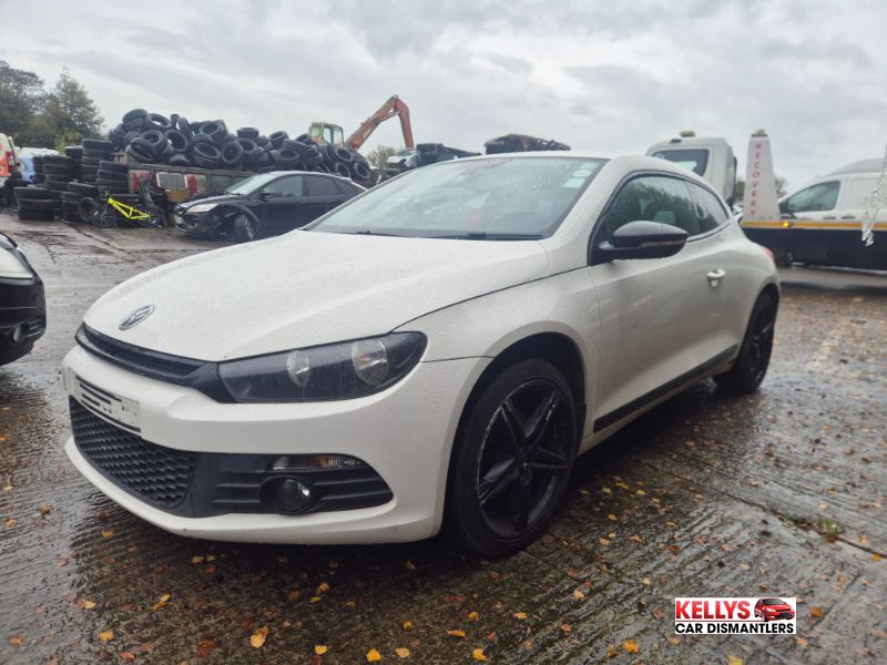 2010 VOLKSWAGEN SCIROCCO 1.4 TSI MANUAL 6SPEED FWD 122BHP BLUEMOTION 3DR for breaking