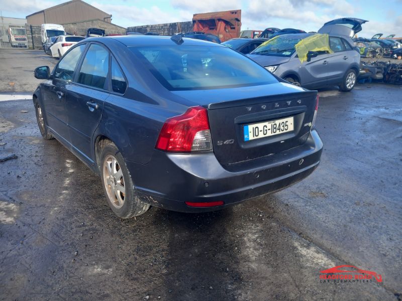 2010 VOLVO S40 1.6 D DRIVE S S/S 4DR START STOP for breaking