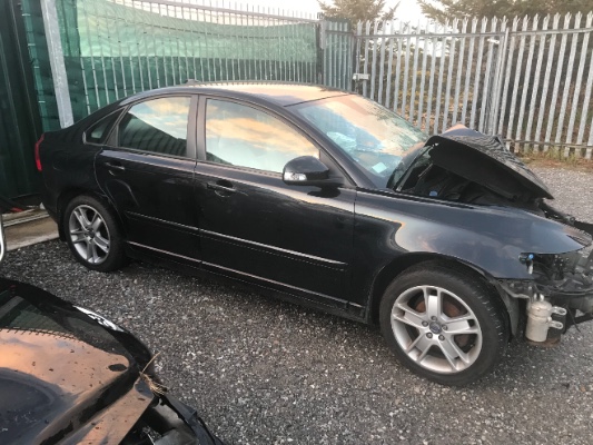 2010 VOLVO S40 1.6D Drive SE M (MY10) 4DR for breaking