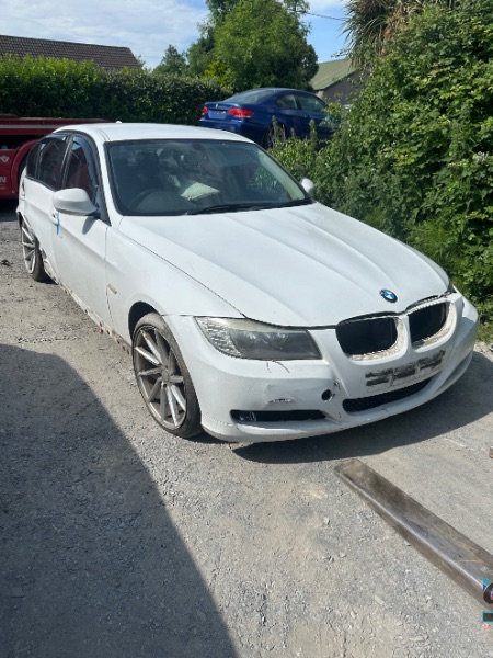 2011 BMW 3 SERIES 320D EFFICIENT DYNAMICS for breaking