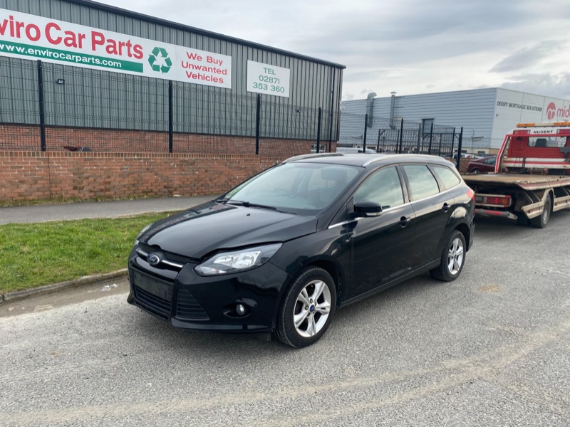 2011 FORD FOCUS ZETEC TDCI for breaking