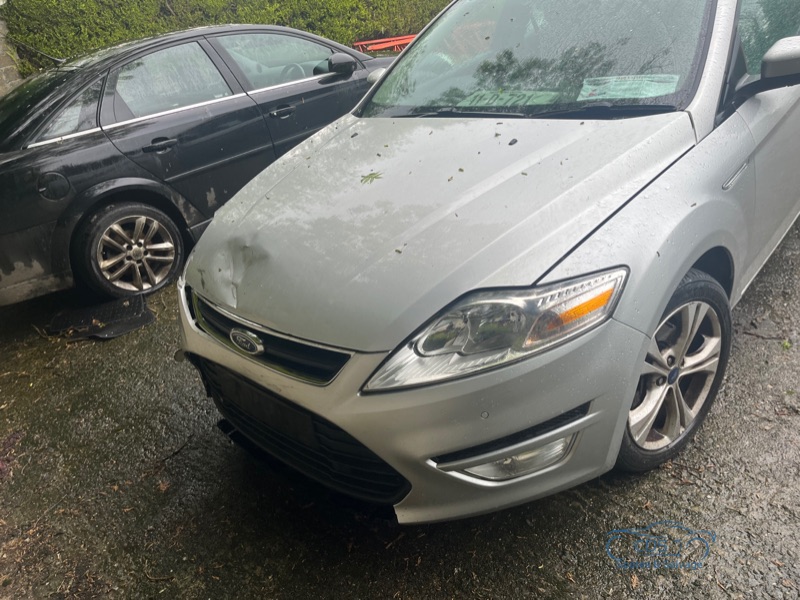 2011 FORD MONDEO MCA ZETEC 2.0 TDCI 140PS 5DR AUTO for breaking