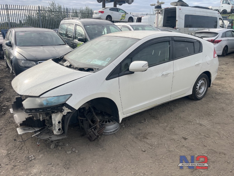 2011 HONDA INSIGHT 1.4 ZE2 CVT 5DR AUTO for breaking