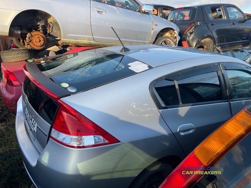 2011 HONDA INSIGHT 1.4 ZE2 CVT 5DR AUTO for breaking