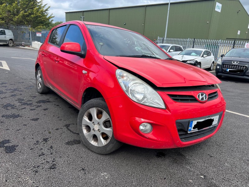 2011 HYUNDAI I20 1.2 DE LUXURY 5DR for breaking
