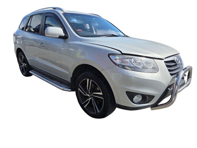 2011 HYUNDAI SANTA FE for breaking