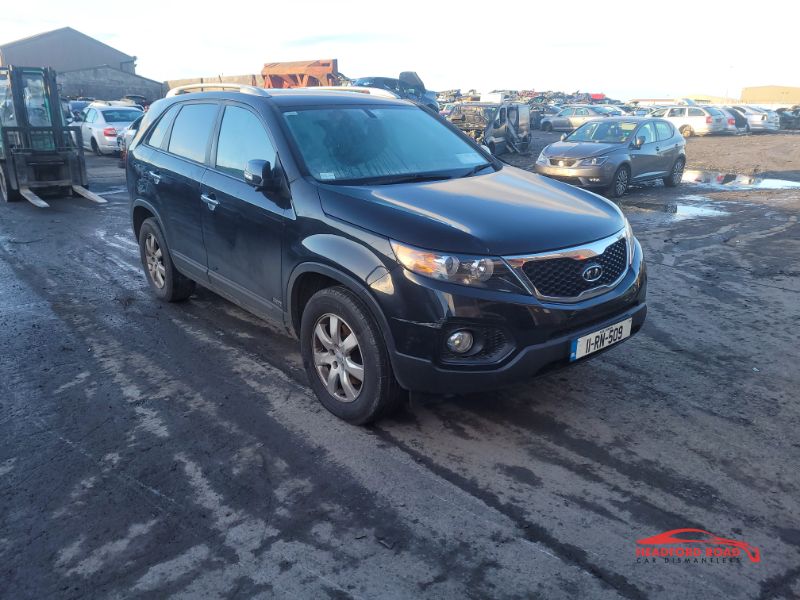 2011 KIA SORENTO 2.2 4X4 GSE 4DR for breaking