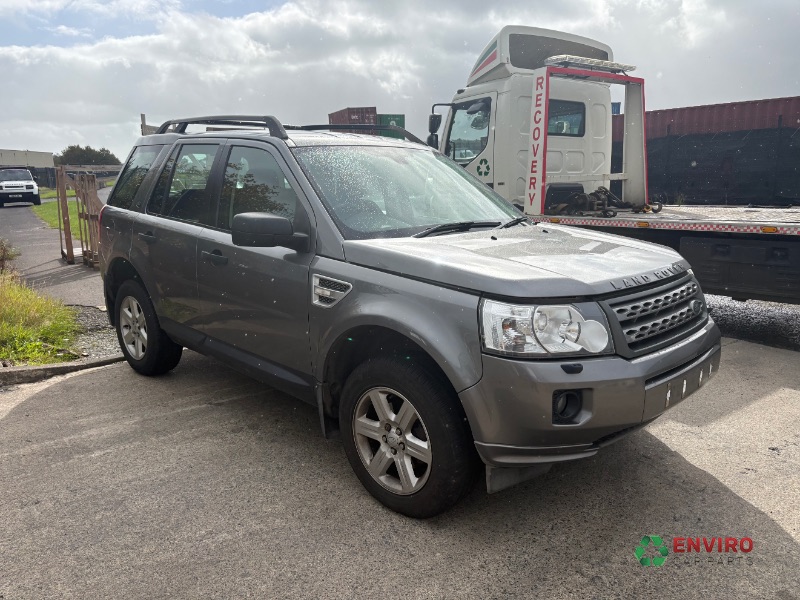 2011 LAND ROVER FREELANDER GS TD4 for breaking