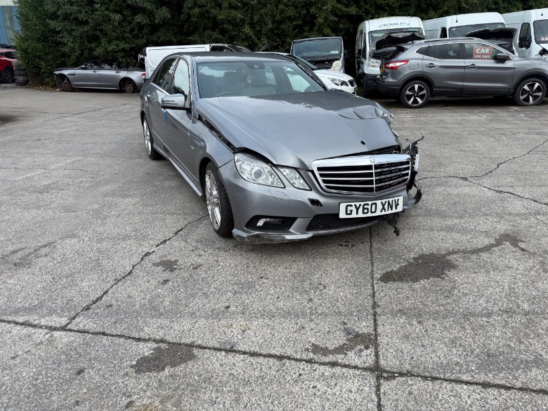 2011 MERCEDES E-CLASS 350 SPORT CDI BLUECY 265 A for breaking