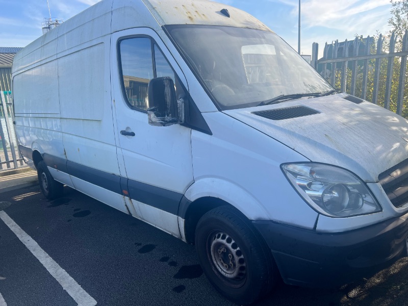 2011 MERCEDES SPRINTER 313 CDI for breaking