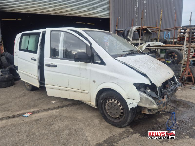 2011 MERCEDES VITO VITO / MIXTO 113 VITO CDI KA/L 5 5DR for breaking