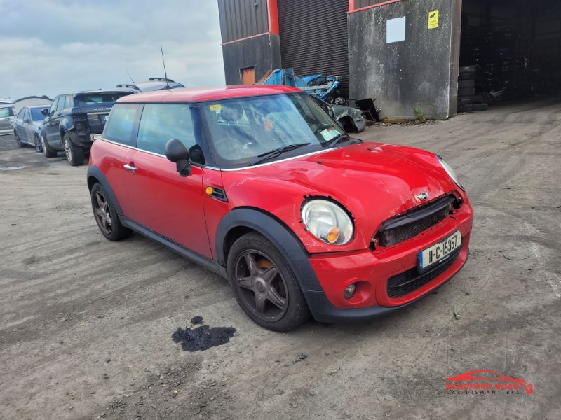 2011 MINI HATCH 1.6 D 3DR ONE for breaking