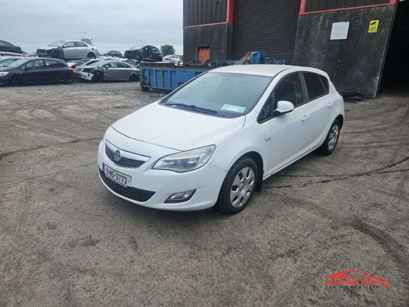 2011 OPEL ASTRA VAUXHALL 1.3 CDTI EXCLUSIVE ECOFLE ECOFLEX 5DR 95PS for breaking
