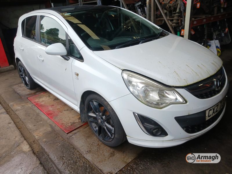 2011 OPEL CORSA VAUXHALL LIMITED EDITION for breaking