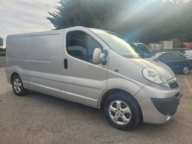 2011 OPEL VIVARO VAUXHALL 2.0 CDTI 2900 SPORTIVE 5DR for breaking