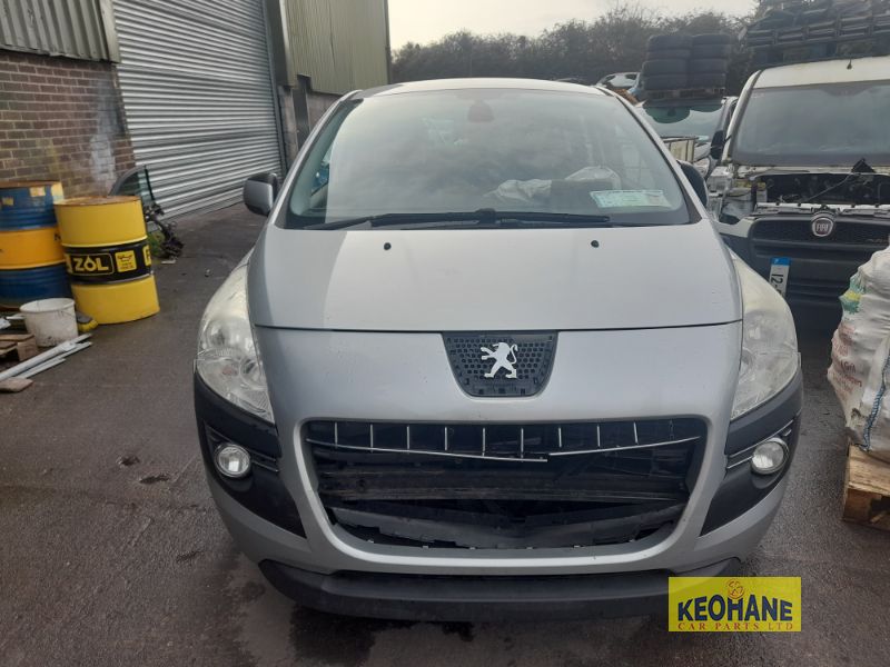 2011 PEUGEOT 3008 SX 1.6 HDI 110 5DR for breaking