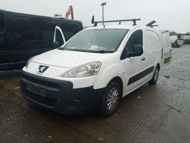 2011 PEUGEOT PARTNER 625 S HDI 75 for breaking