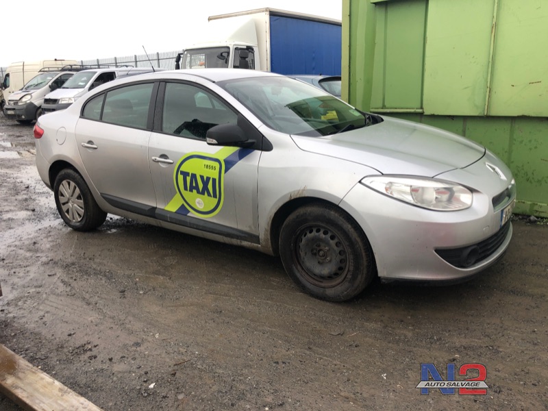 2011 RENAULT FLUENCE 1.5 DCI 110 ROYALE 4DR AUTO for breaking