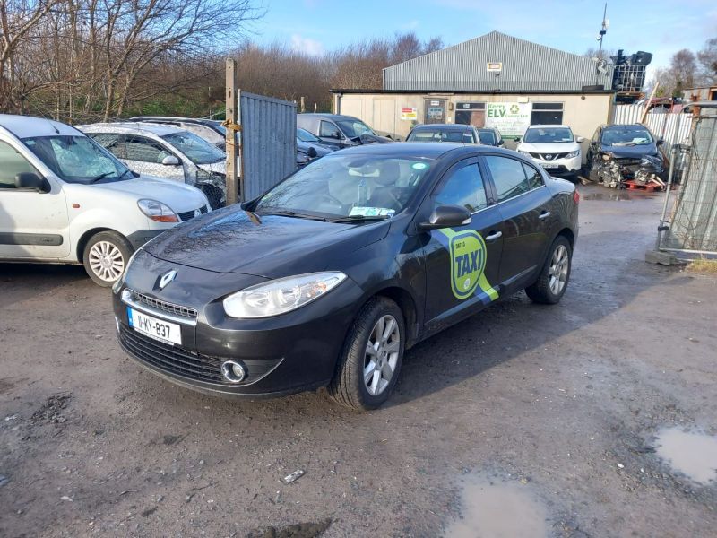 2011 RENAULT FLUENCE 1.5 DCI 110 TOMTOM E5 4DR for breaking
