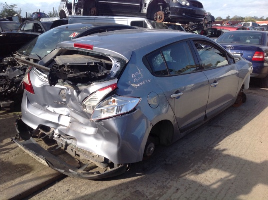 2011 RENAULT MEGANE 1.5 DCI TOM TOM 90 5DR for breaking