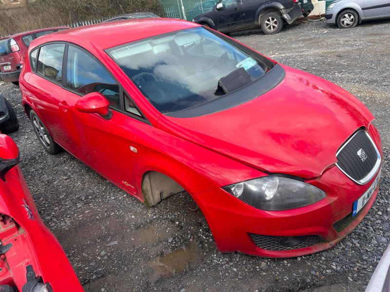 2011 SEAT/CUPRA LEON 1.6 TDI CR ECOMOTIVE S CO COPA 5DR for breaking
