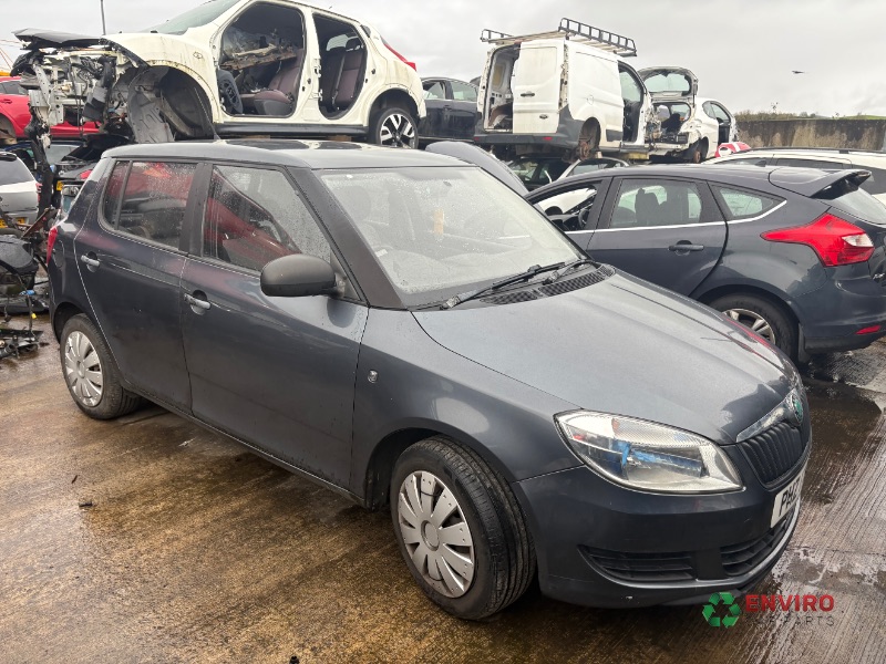 2011 SKODA FABIA S 12V for breaking