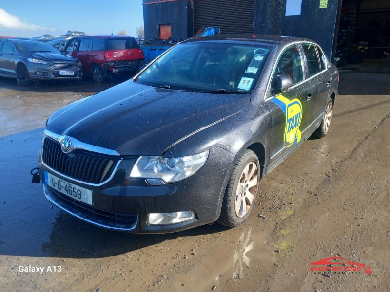 2011 SKODA SUPERB AMBITION 1.6 TDI 105BHP 4DR for breaking