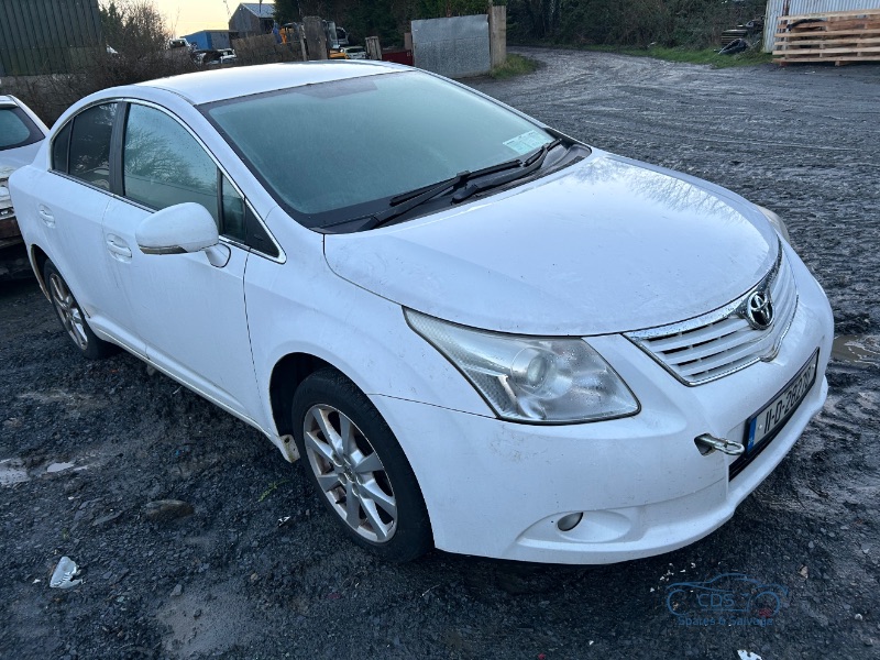 2011 TOYOTA AVENSIS 2.0 D-4D AURA DPF 4DR for breaking