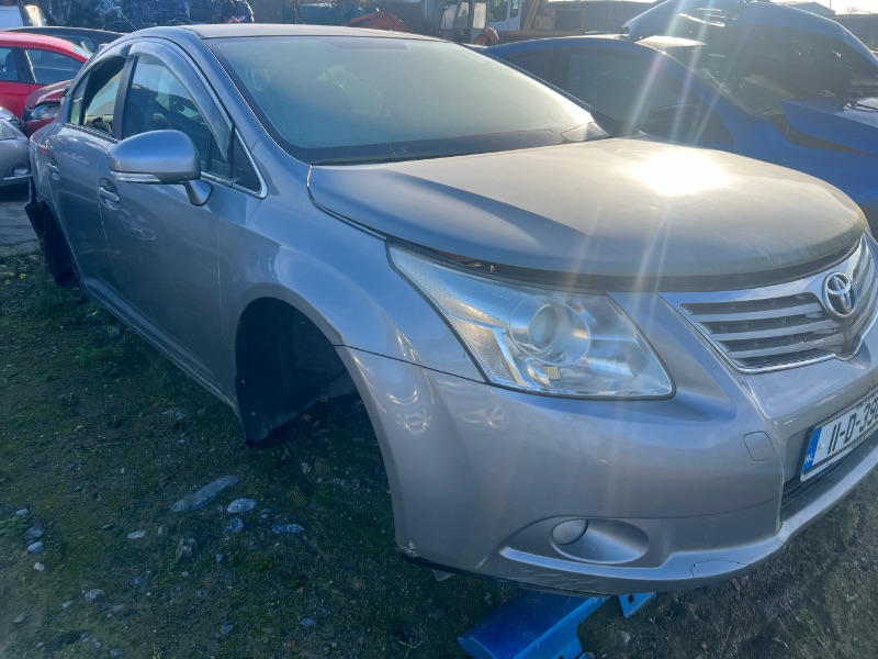 2011 TOYOTA AVENSIS 2.0 D-4D AURA DPF 4DR for breaking