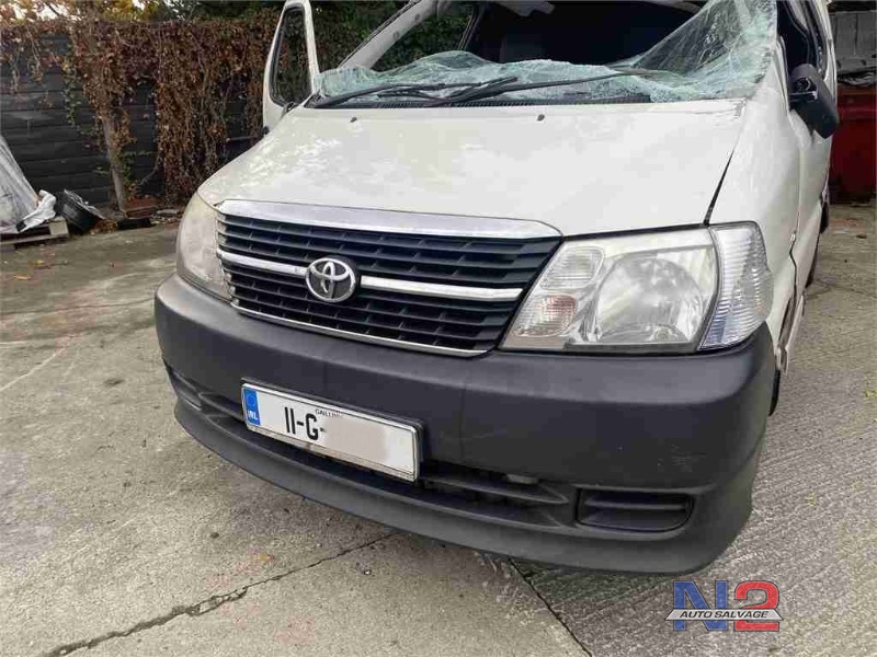 2011 TOYOTA HIACE D-4D 280 SWB 4DR for breaking