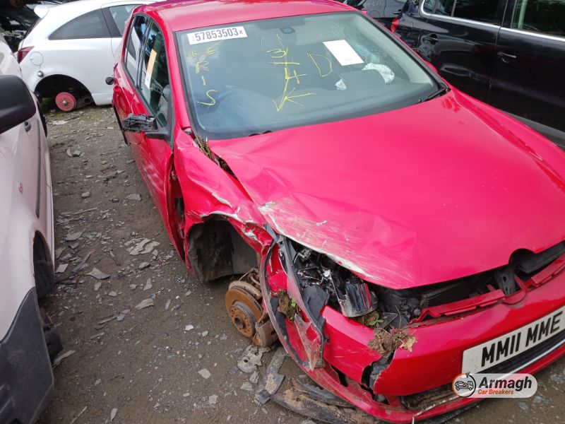 2011 VOLKSWAGEN GOLF MATCH TDI BLUETECH for breaking