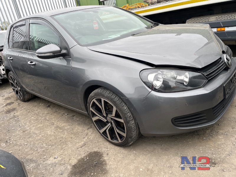 2011 VOLKSWAGEN GOLF MATCH TDI for breaking