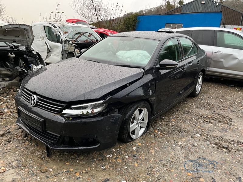 2011 VOLKSWAGEN JETTA SE BLUEMOTION TECHNOLOGY TDI for breaking