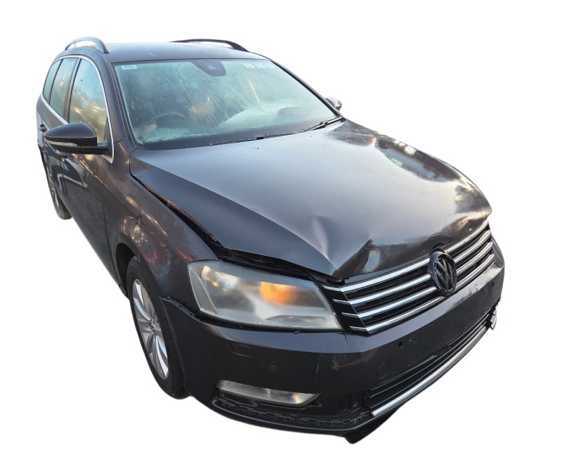 2011 VOLKSWAGEN PASSAT for breaking