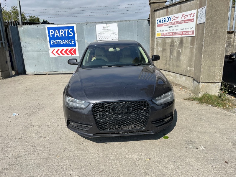 2012 AUDI A4 TECHNIK TDI for breaking