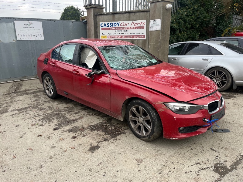 2012 BMW 3 SERIES 316 for breaking
