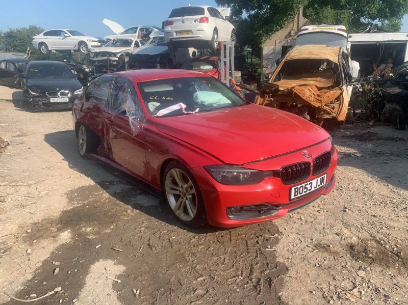2012 BMW 3 SERIES 320D SPORT for breaking