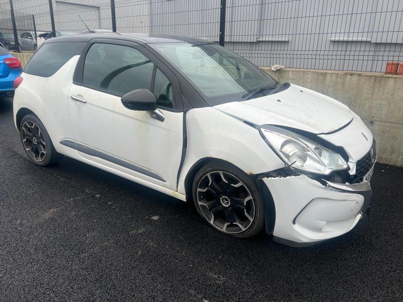 2012 CITROEN/DS DS3 DSTYLE + E-HDI for breaking