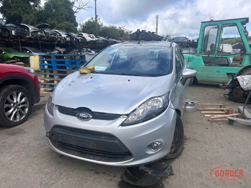 2012 FORD FIESTA CHAMPION 82PS LEFT HAND DRIVE 5DR ARGENTO 1.25 for breaking
