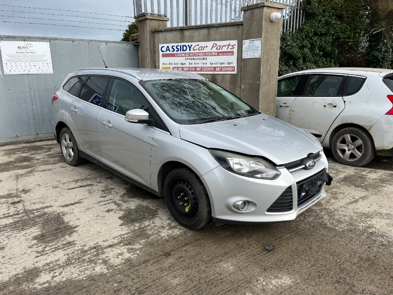 2012 FORD FOCUS 1.6 TDCI ZETEC 113BHP 5DR for breaking